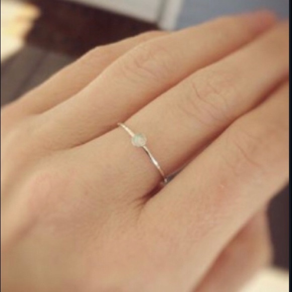 💍 Moonstone Ring 💍 - Picture 2 of 3